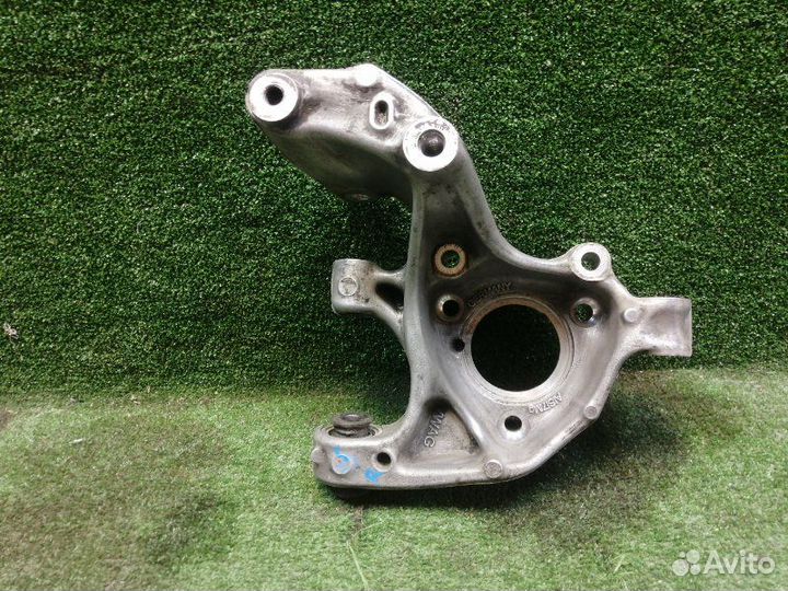 Кулак поворотный задний правый Volkswagen Tiguan