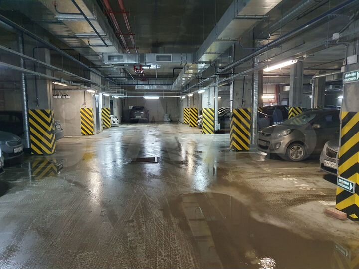 Машиноместо, 13 м²