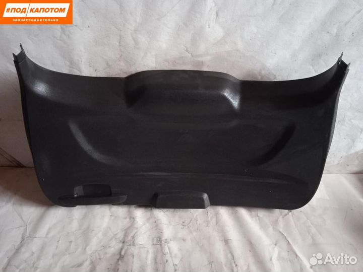 Обшивка крышки багажника Ford Kuga 2 2015