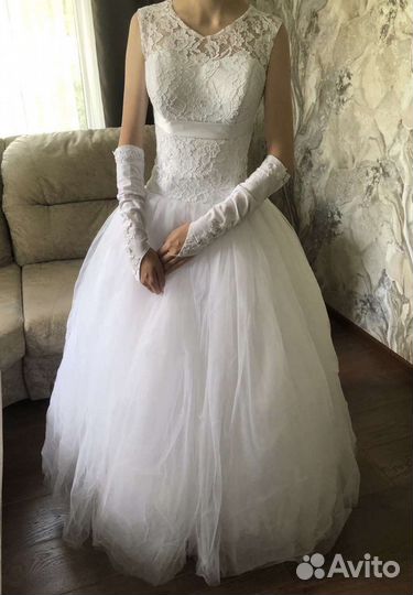 Свадебное платье