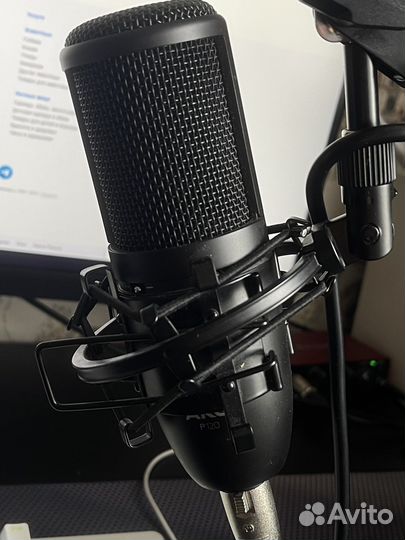 Микрофон студийный akg p120