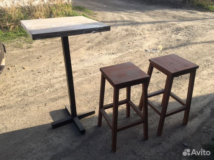 Продам барные столы стулья
