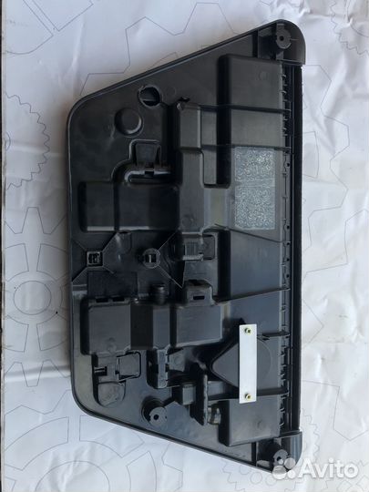 Крюк буксировочный audi a8 d3