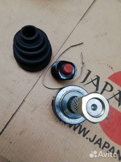 Шрус наружный Nissan Premiera 3921185E00