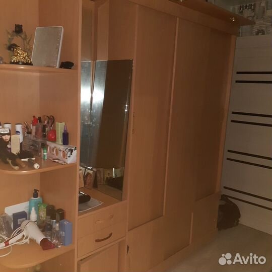Шкаф прихожая бу