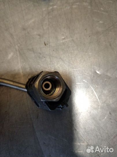 Трубка топливной форсунки Nissan Pathfinder R51