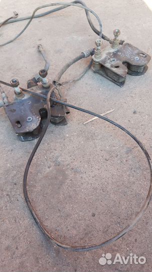 Гидрозамок кабины камаз