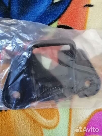 Крепление сидения на largus