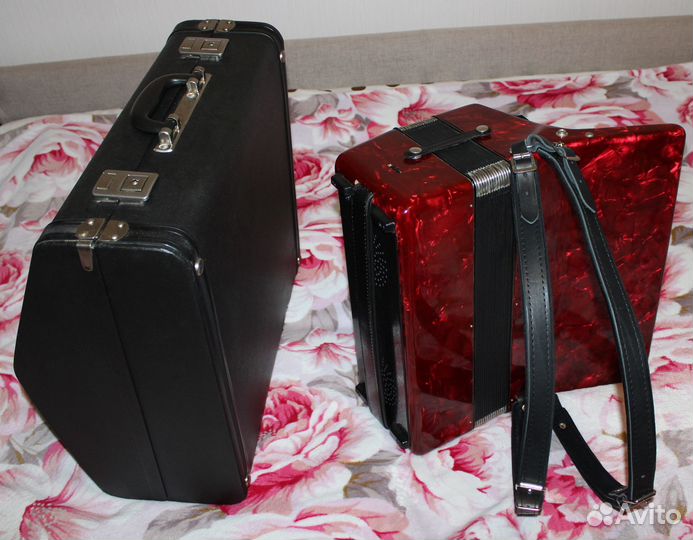 Аккордеон Weltmeister Serino 3/4 в идеале