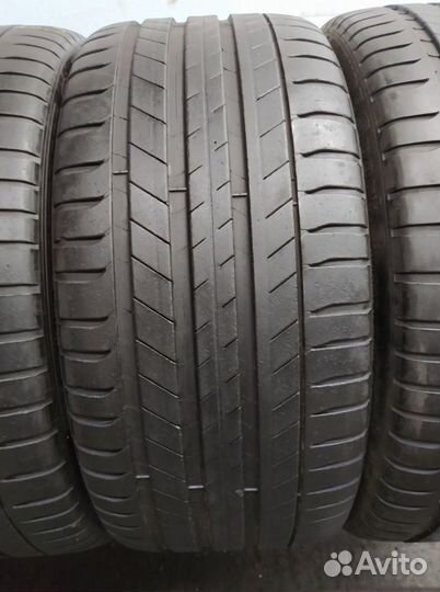 Michelin Latitude Sport 3 265/40 R21 98W