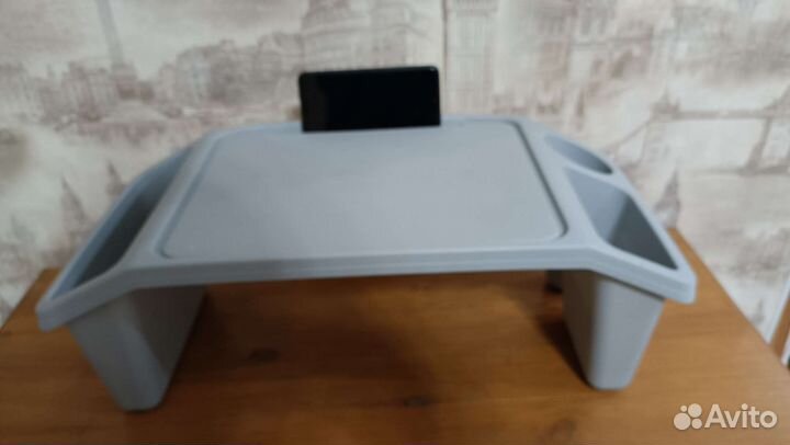 Столик (поднос) для работы с ноутбуком