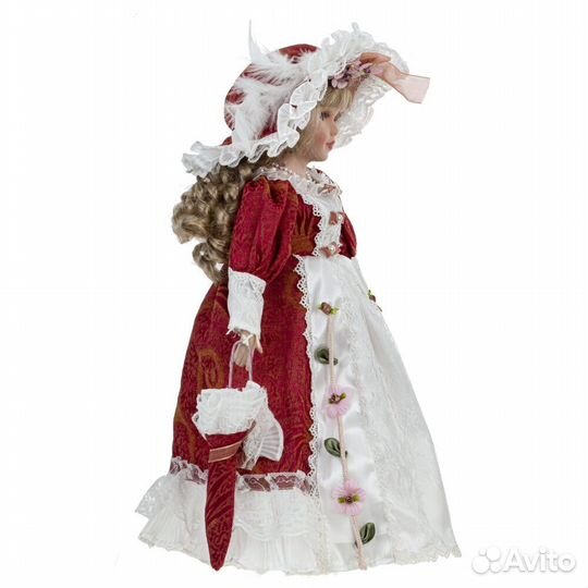 Кукла фарфоровая 