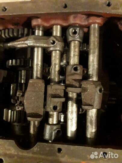 Запчасти на трактор т 25