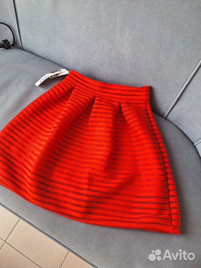 Юбка красная