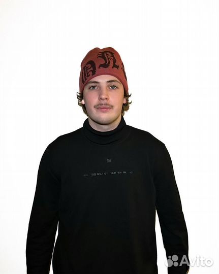 Инструктор по горным лыжам