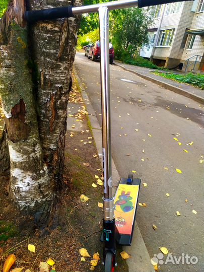 Самокат трюковой кастом