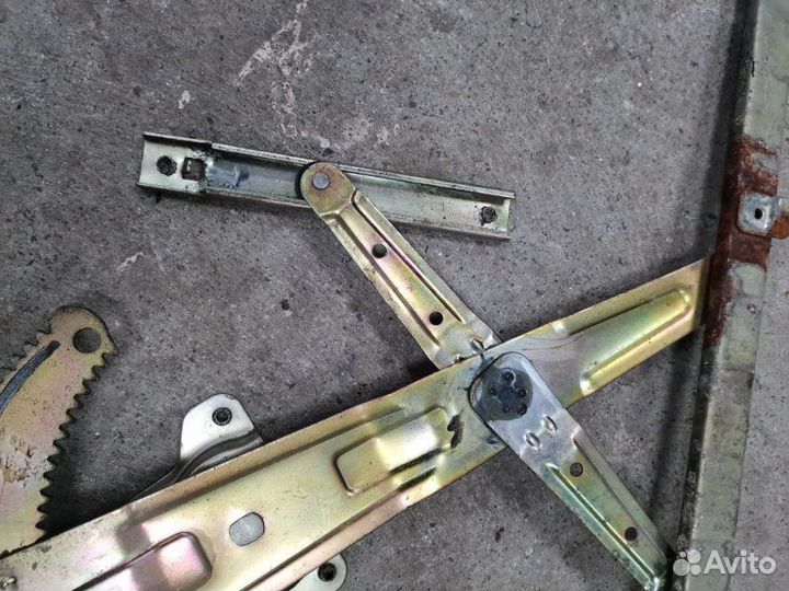 Стеклоподъемный механизм задний правый Chery Qq6