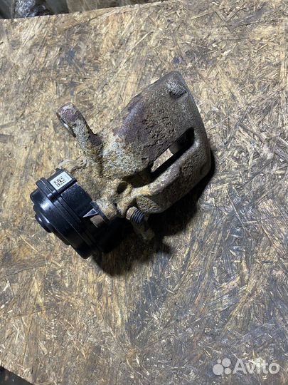 Задний правый суппорт audi a4 b8 a5 q5