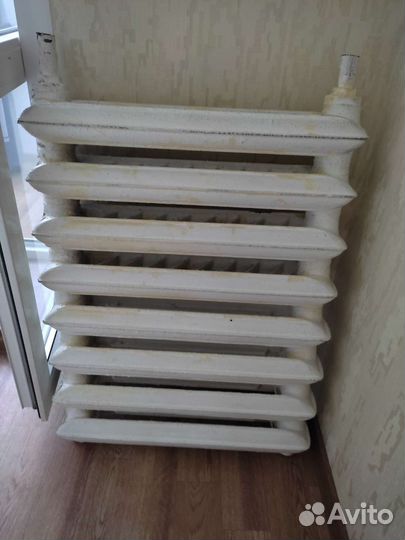 Батарея чугунная