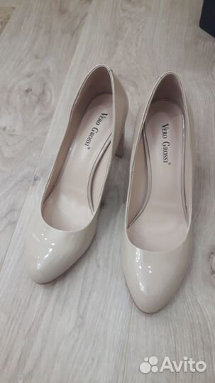 Обувь женская 38 размер