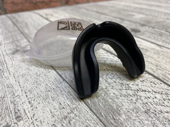 Капа Bad Boy Defender Mouth Guard Black/White