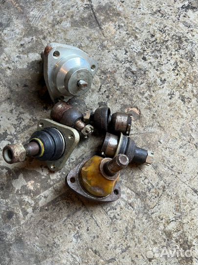 Шаровые Волга 31105