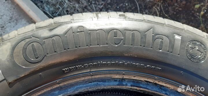 Continental ContiPremiumContact 5 225/60 R17 99H