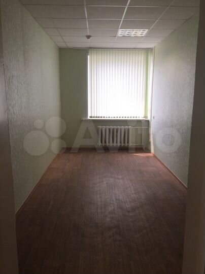 Торговая площадь, 1500 м²