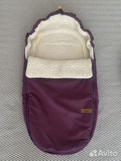 Меховой конверт в коляску овечья шерсть