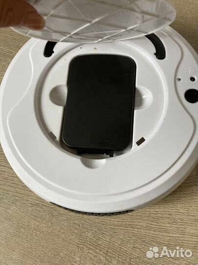 Робот пылесос