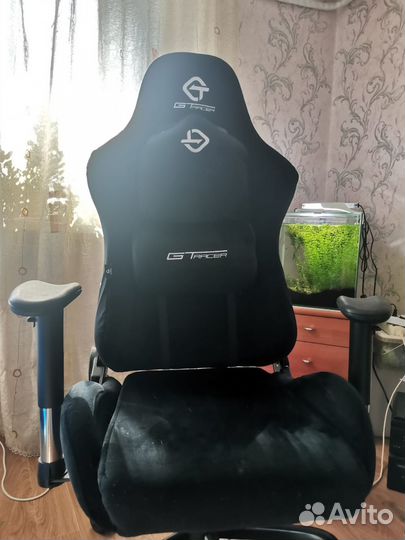 Кресло компьютерное G-Tracer