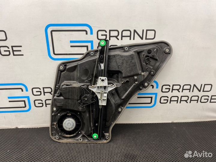 Стеклоподъемник задний левый Volkswagen Tiguan 5N2