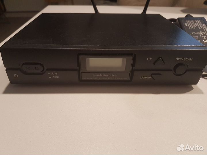 Приемник Audio-Technica ATW-2100aU