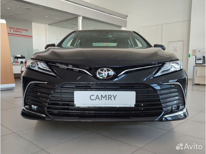 Toyota Camry 2.5 AT, 2023