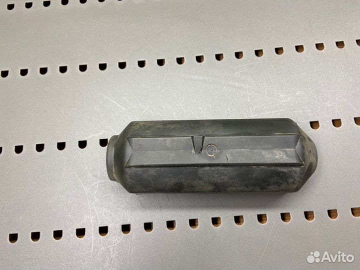 Защита бензонасоса Mercedes-Benz S124 M102.963