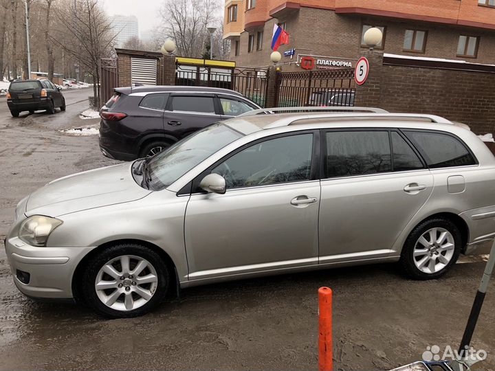 Toyota Avensis 1.8 МТ, 2006, 334 642 км