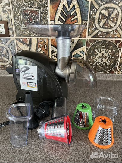 Электромясорубка Moulinex HV4 ME472832