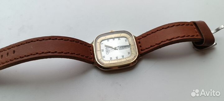 Часы СССР Слава Холодильник