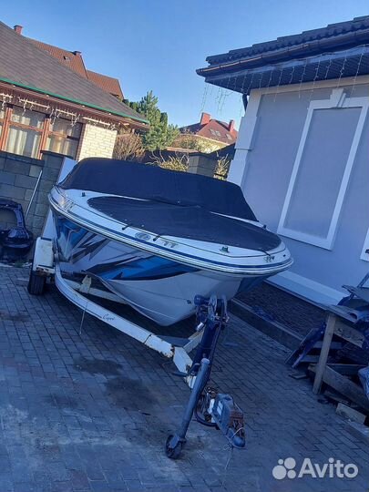 Катер прогулочный Sea Ray 185