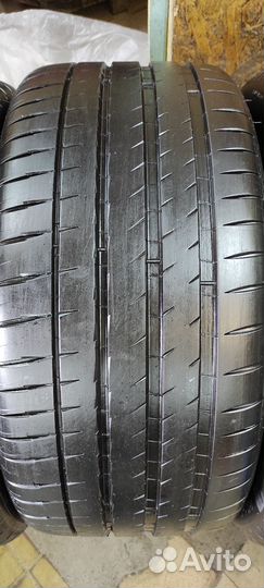 Michelin Pilot Sport 4 SUV 275/45 R21 и 315/40 R21 115ZR