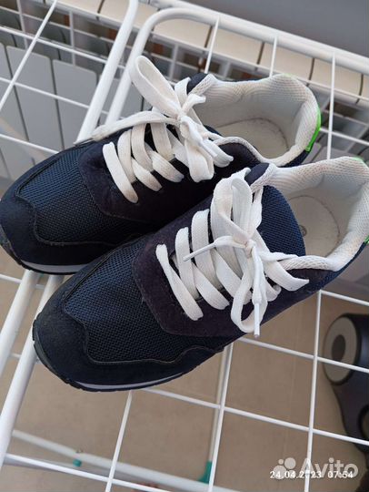 Кроссовки для мальчика 36 размер новые