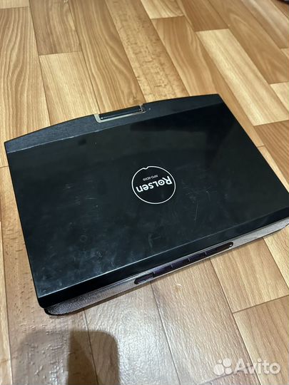 Портативный видеопроигрыватель DVD