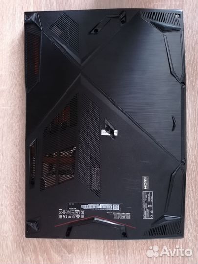 Ноутбук msi gf63