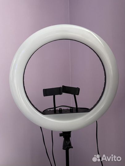 Кольцевая лампа 45 см со штативом