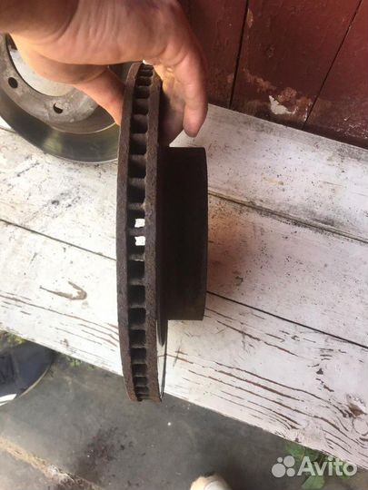 Тормозные диски Toyota Prado 120