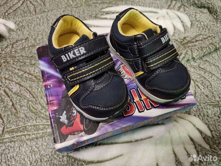 Кроссовки детские для мальчика размер 20