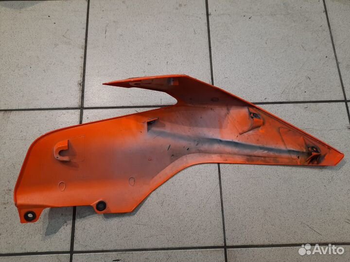 Обтекатель бака KTM Duke 390 2019г