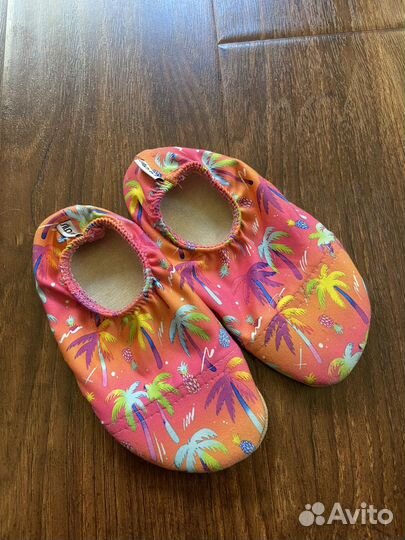 Тапочки для пляжа детские