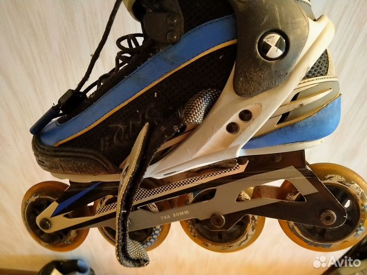 Роликовые коньки