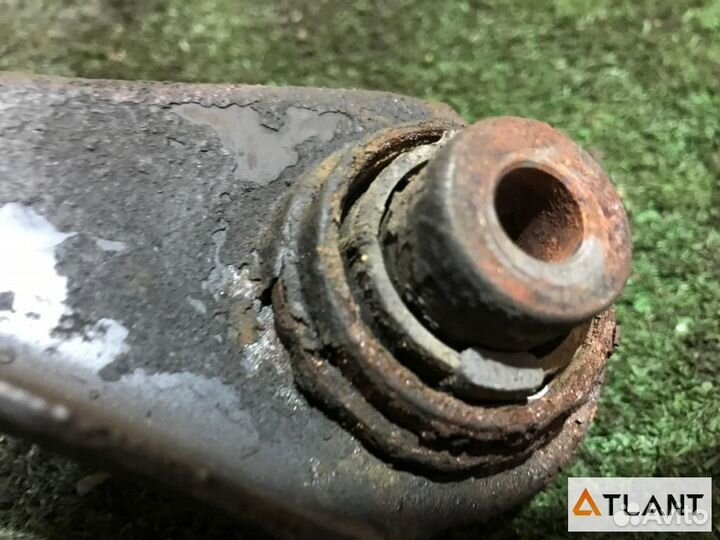 Рычаг передний правый honda inspire